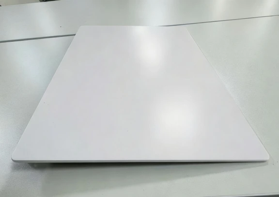 Composite lightweight components / 碳纖與玻纖複合材料結構件